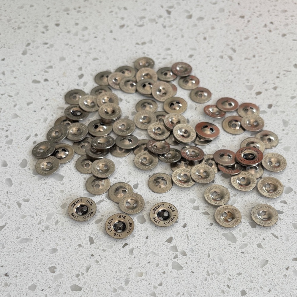 Vintage 1970's metal buttons. 1776-1976, 2 holed. Silver.